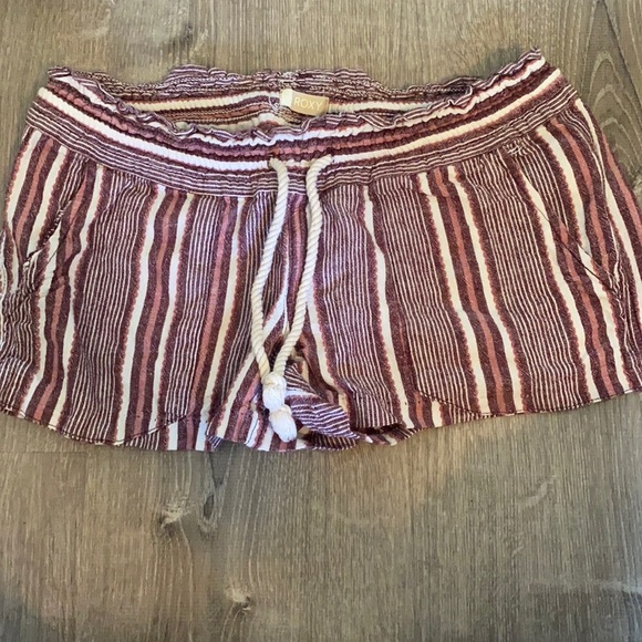 Roxy Linen Shorts - Picture 1 of 3